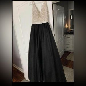 Gorgeous Prom/ Pageant Dress!